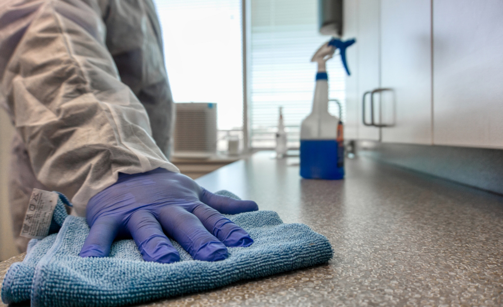 Professional Cleaning Service for Smoke Smell in Atlanta: What to Look For and Why It Matters